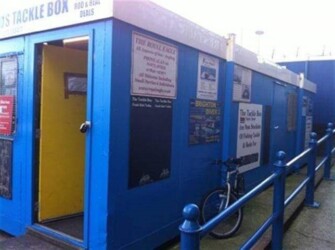 The old cabin alongside spoons